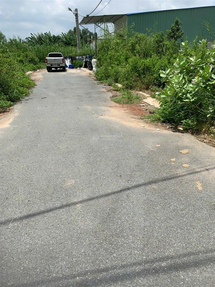 Cho thuê nhà 125m2 ngang 5m như hình gần vòng xoay phú hữu quận 9 5,5tr