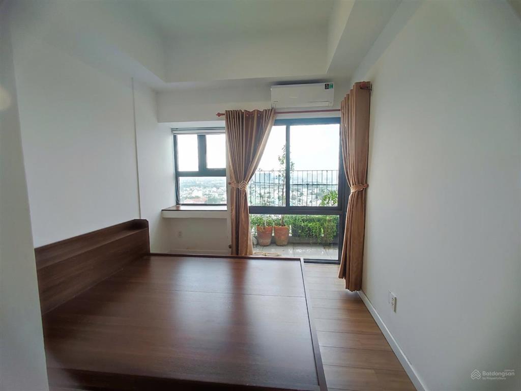 Chính chủ bán căn 1 trệt 1 lầu 107m2 3pn p. phú hữu 5,150 tỷ sổ hồng