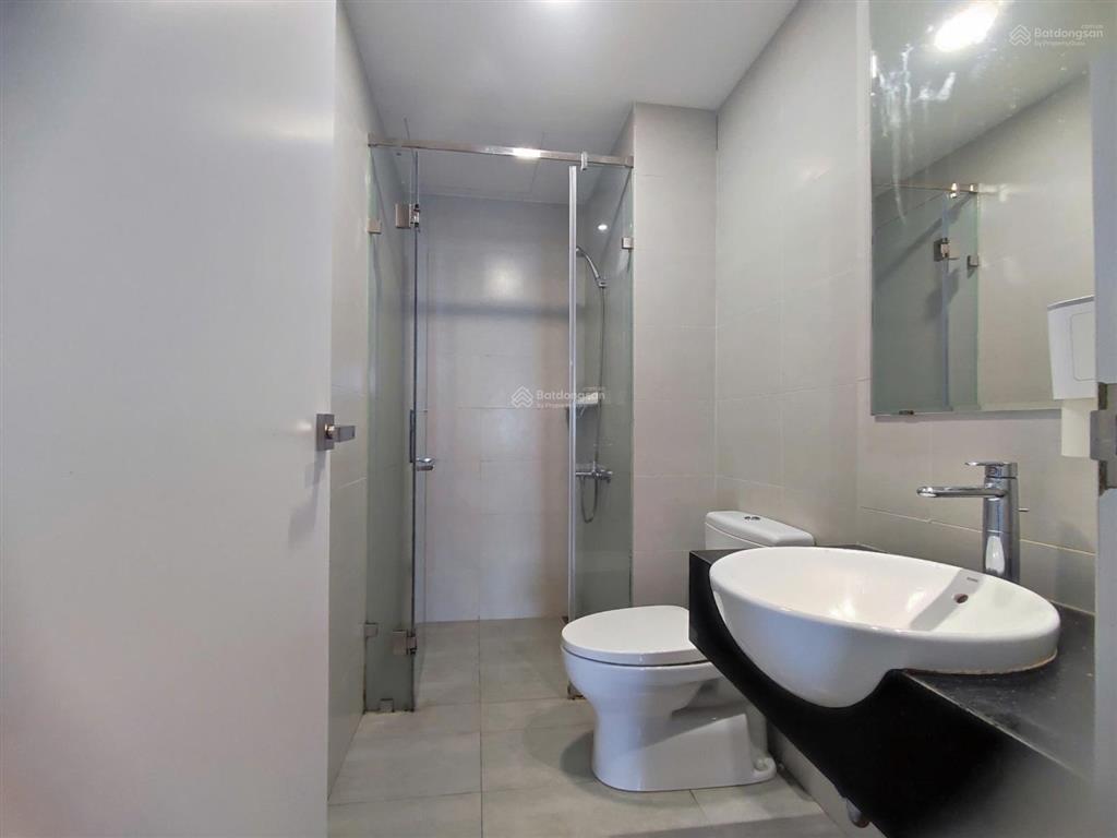 Chính chủ bán căn 1 trệt 1 lầu 107m2 3pn p. phú hữu 5,150 tỷ sổ hồng