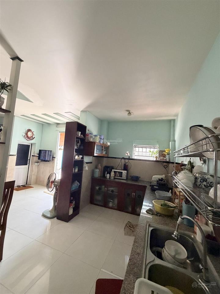 Nhà 2 tầng hẻm xe hơi 1/xec nguyễn duy trinh  phú hữu  q9 chỉ 4,6 tỷ thương lượng sổ hồng