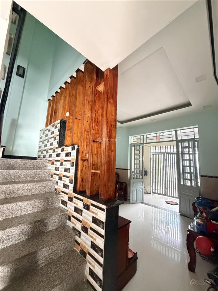 Nhà 2 tầng hẻm xe hơi 1/xec nguyễn duy trinh  phú hữu  q9 chỉ 4,6 tỷ thương lượng sổ hồng