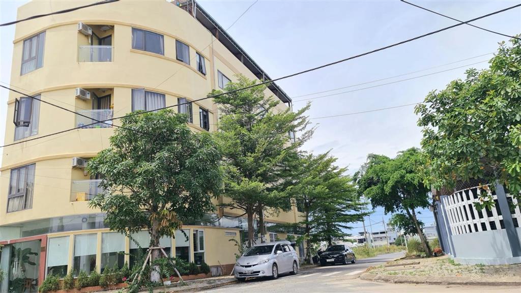 Cho thuê căn hộ nguyễn cơ thạch gần bãi biển sơn thủy, gần fpt