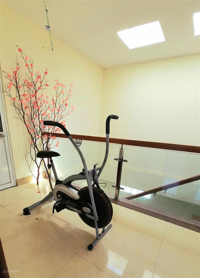 Cho thuê căn hộ nguyễn cơ thạch gần bãi biển sơn thủy, gần fpt