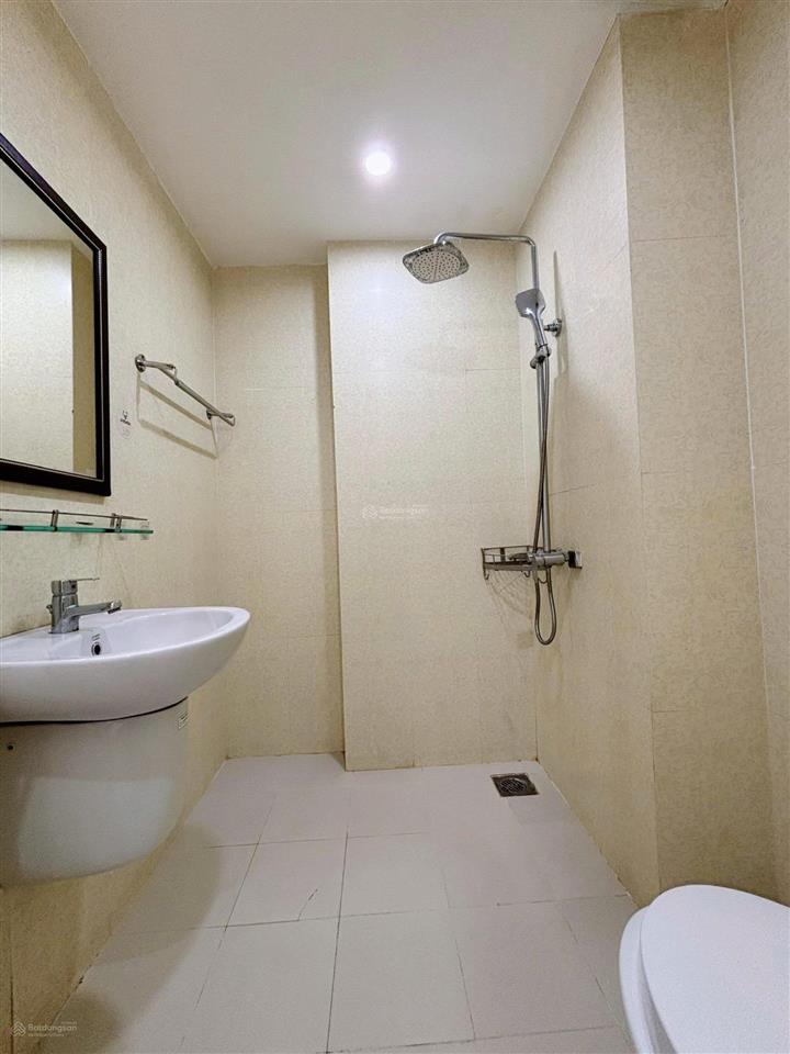 Cho thuê căn hộ nguyễn cơ thạch gần bãi biển sơn thủy, gần fpt