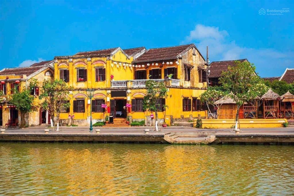 Hàng hiếm phố cổ 300m² 2 mặt tiền trước sau thế đất đẹp giá tốt