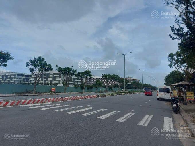 Quỹ đất 650m² hiếm có gần làng đại học  nhà xưởng 750m², dòng tiền 40 triệu/tháng