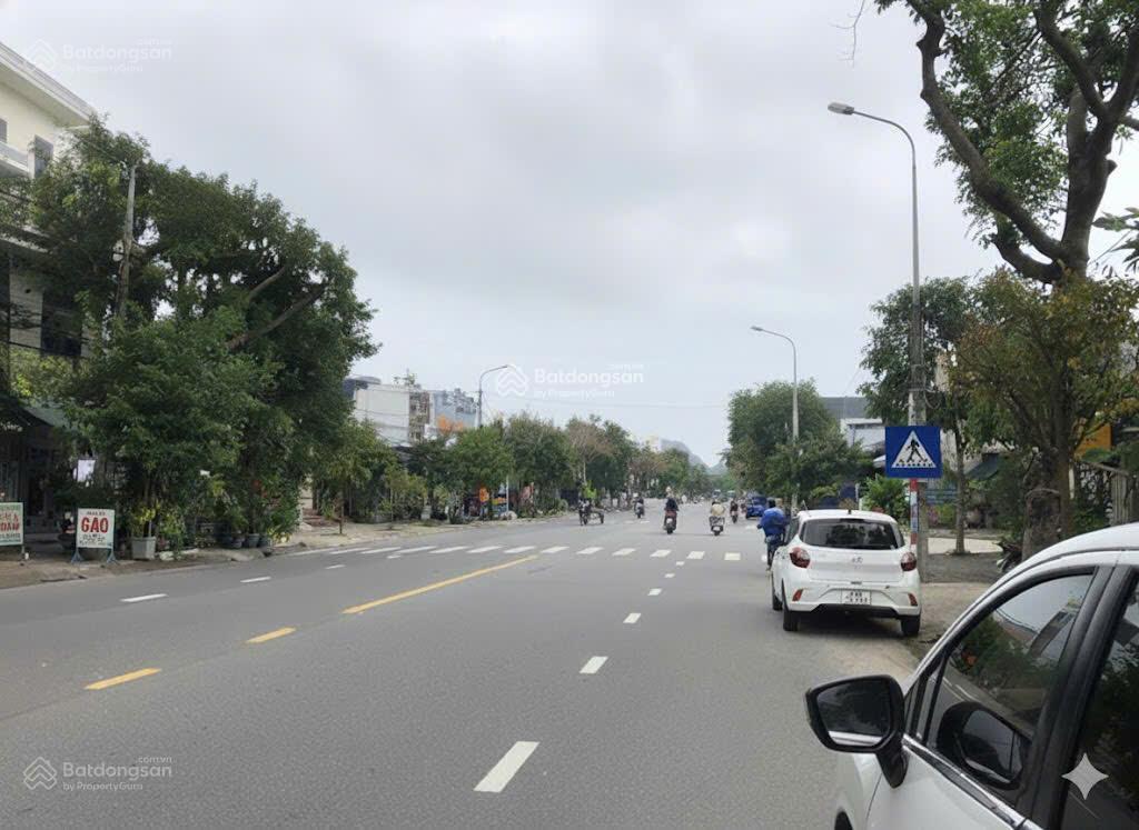 Quỹ đất 650m² hiếm có gần làng đại học  nhà xưởng 750m², dòng tiền 40 triệu/tháng