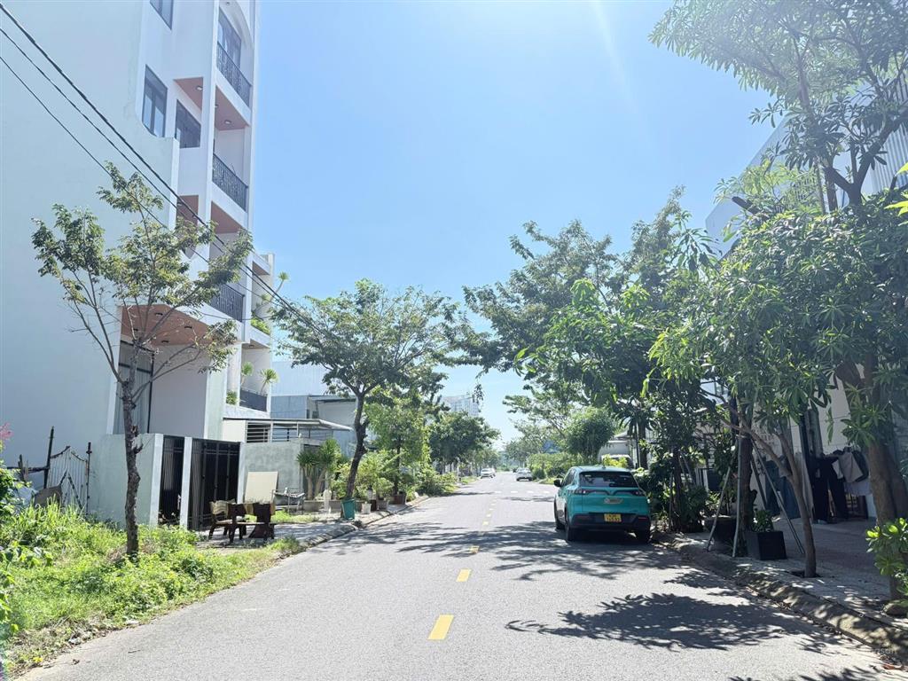 Thiện chí bán gấp lô đất nam hòa xuân đường thông dài, chỉ 4,1 tỷ!