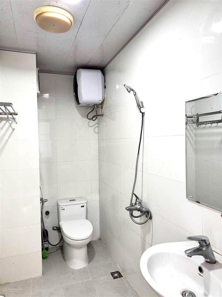 Chính chủ cần bán gấp căn chung cư phong bắc tòa ct02  chỉ 2 tỷ sổ sẵn!