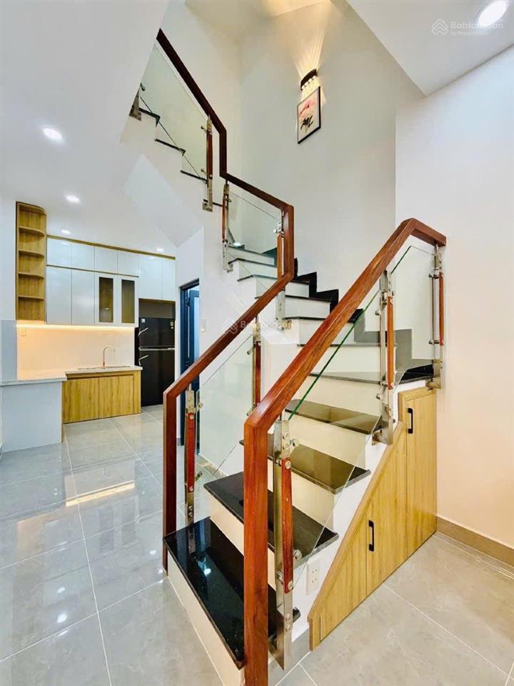 Nhà riêng 4pn, 3wc, 30m² ở nguyễn kiệm, p. 3, quận gò vấp, 4,67 tỷ siêu hot