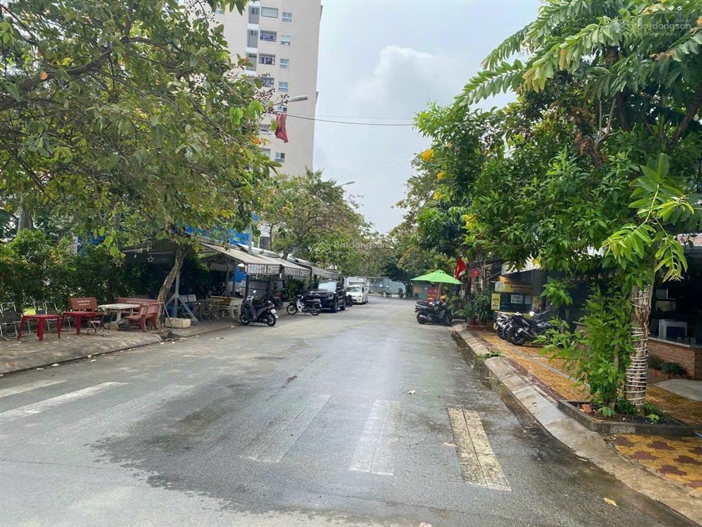 Cho thuê shophouse chung cư 9 view, 160m2, 13tr tăng nhơn phú quận 9.  0903 333 *** mr viên