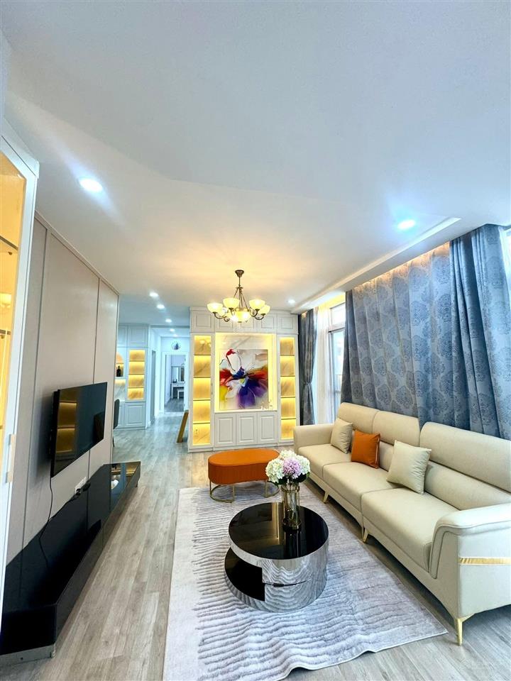 Bán căn hộ star hill phú mỹ hưng,95m, 3pn,2wc, full nội thất mới,kèm ô xe hơi giá chỉ 9.xty