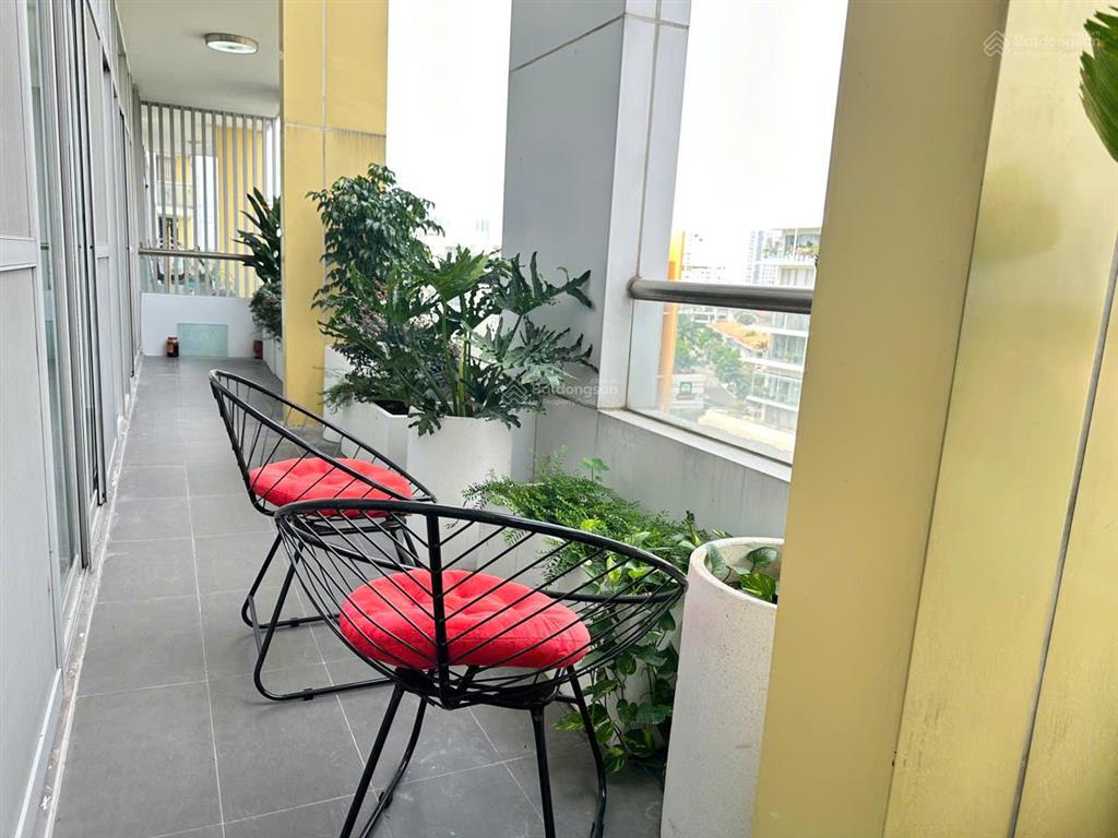 Cho thuê căn hộ sân vườn garden court 146m, 3pn, 2wc, giá 30triệu/tháng