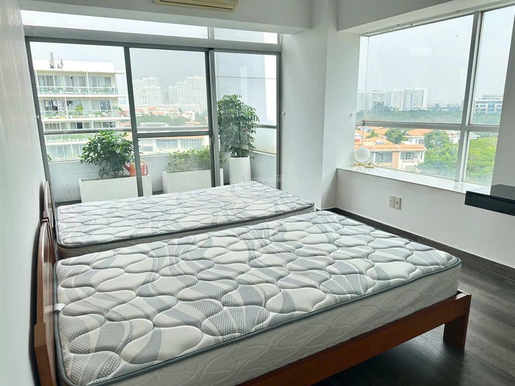Cho thuê căn hộ sân vườn garden court 146m, 3pn, 2wc, giá 30triệu/tháng