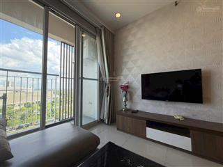 Bán nhanh căn 2pn, 2wc, diện tích 77m scenic valley kèm ô xe hơi, giá 6,2 tỷ