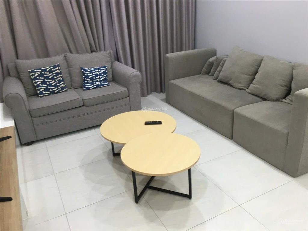 Bán căn góc scenic valley 2 phú mỹ hưng, 80m, 2pn, 2wc, kèm ô xe hơi