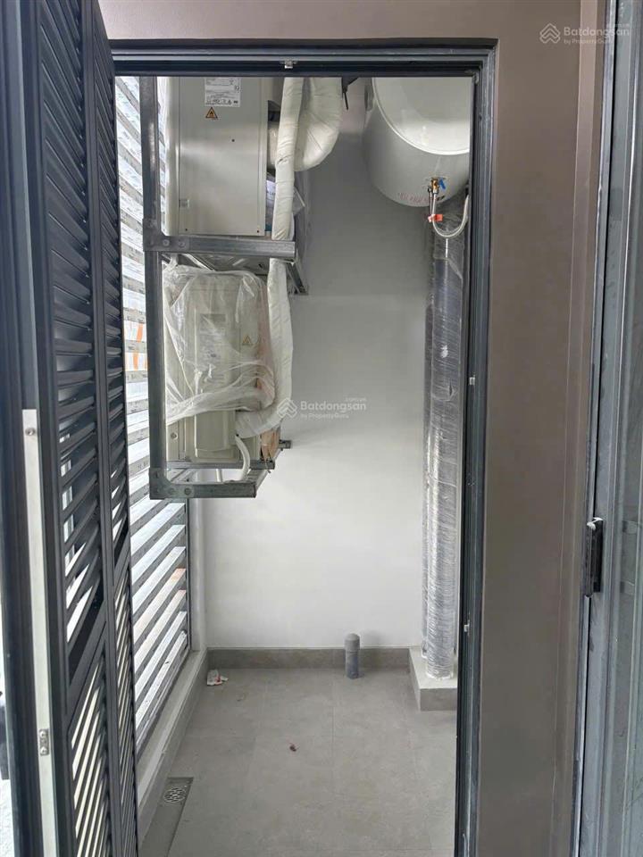 Một trong số ít 1 căn 2pn the grand manhattan quận 1 kèm chỗ đậu xe giá bán 13,5 tỷ