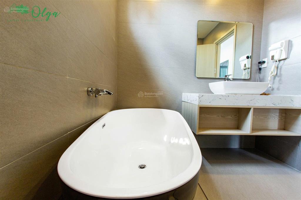 Chính chủ  bán tòa căn hộ 5 tầng mt nguyễn chí thanh