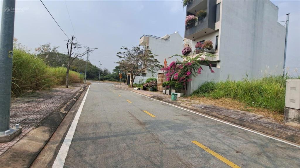 Cần bán gấp lô đất dự án bộ công an đường phạm hữu lầu, nhà bè 14.5 tỷ