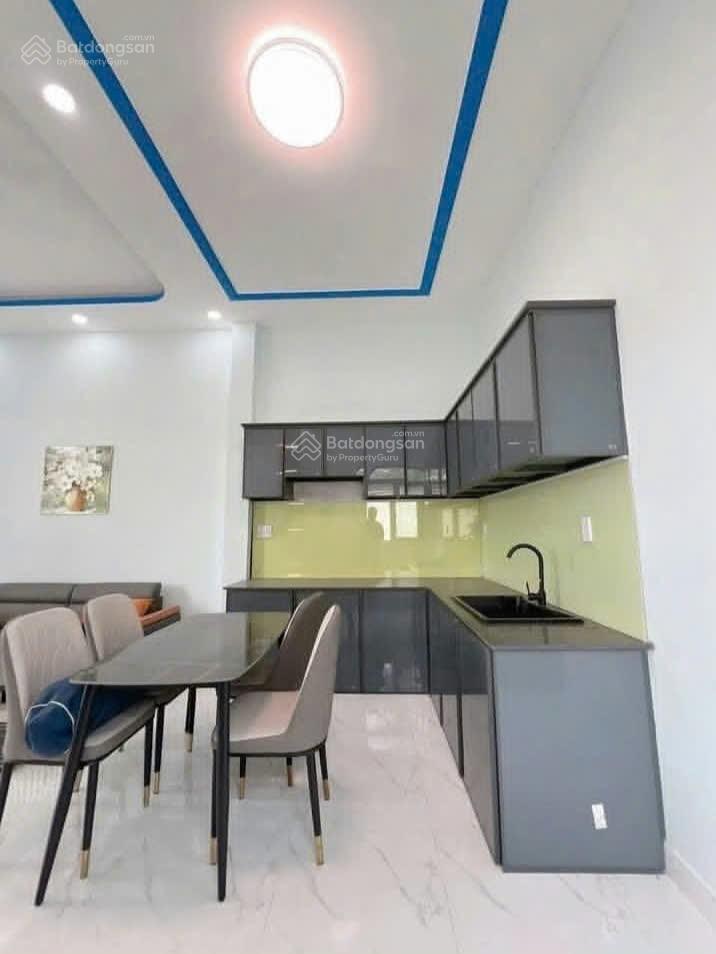 Giảm 300 triệu chính chủ cần bán gấp căn nhà vườn ngay chợ phú lạc trịnh quang nghị shr