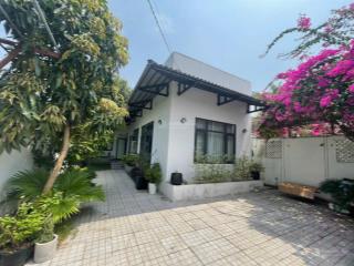 Bán nhà vườn đẹp không gian sống xanh, yên bình  trịnh quang nghị  1,25 tỷ
