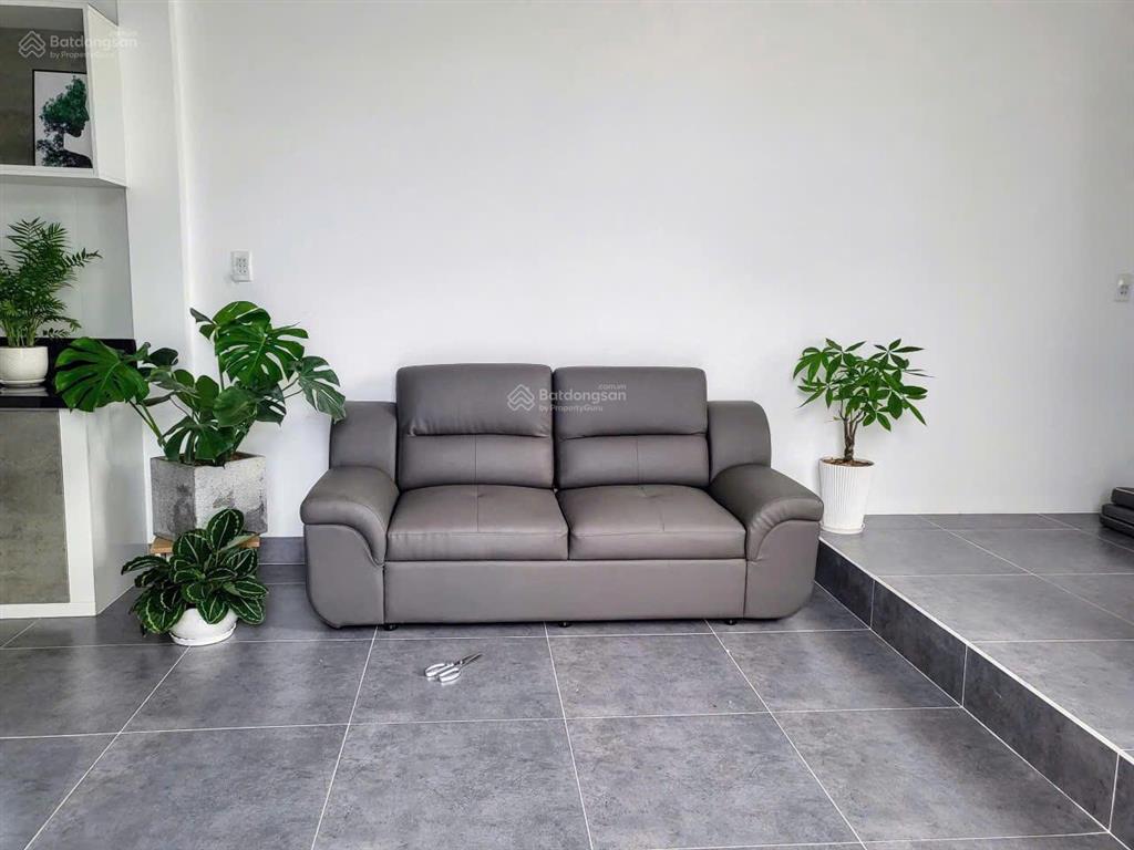 Bán nhà vườn đẹp không gian sống xanh, yên bình  trịnh quang nghị  1,25 tỷ