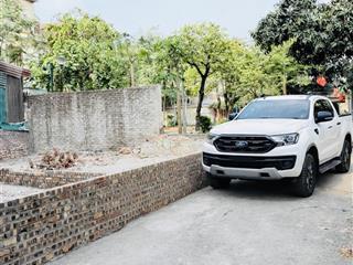 Cần bán gấp đất 50m ngay ngã tư vạn phúc hà đông  phân lô ô tô đỗ cửa