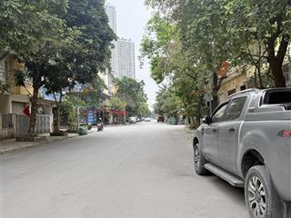 Bán gấp lô đất đẹp 47m phân lô la khê hà đông cạnh kđt văn khê