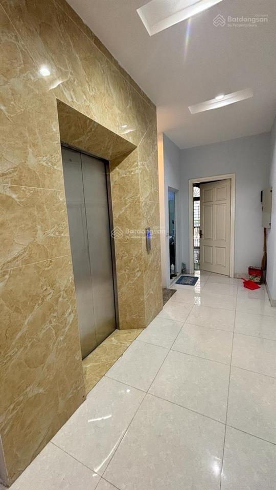 Bán gấp giá rẻ nhà vạn phúc hà đông  50m 5 tầng thang máy phân lô vỉa hè, ô tô đỗ cửa vài chiếc