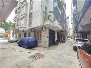 Cần tiền bán gấp phân lô nhà lô góc 50m 5 tầng thang máy tô hiệu hà đông. giá rẻ