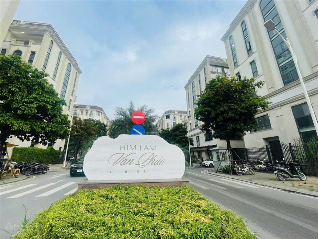 Gấp cần bán nhanh lô đất dịch vụ vạn phúc hà đông ngay ngã tư tố hữu vạn phúc 50m giá rẻ