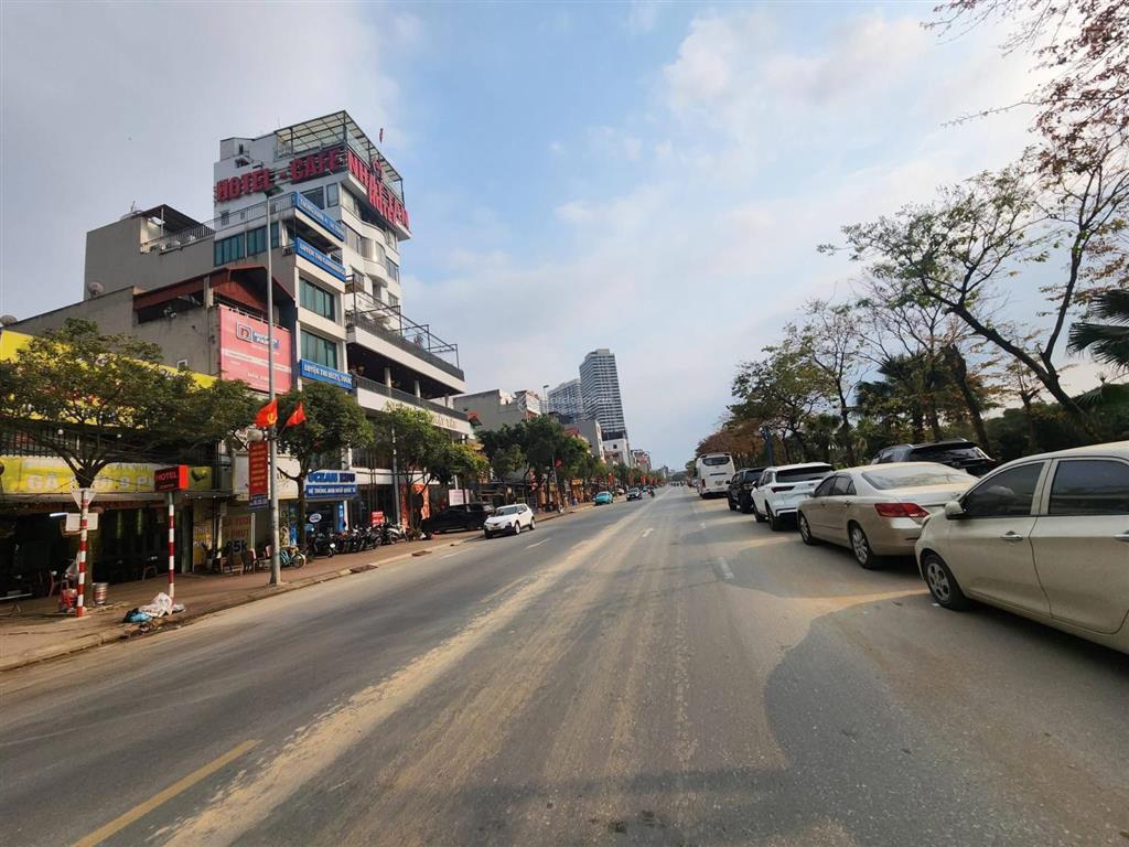 Trục chính vĩnh thanh  kinh doanh ngày đêm  diện tích 100m²  mặt tiền ~5m