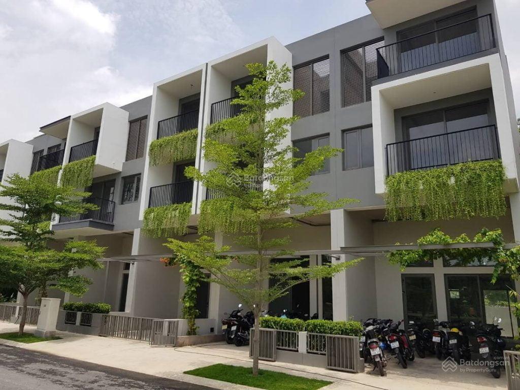 Bán lỗ sâu giá 3,7 tỷ nhà phố the standard an gia bình dương