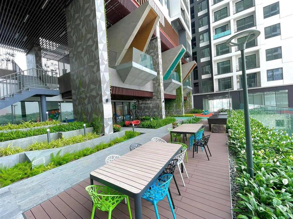 Căn hộ 3pn full đồ siêu đẹp tại the emerald golf view  chỉ 14 tr/tháng