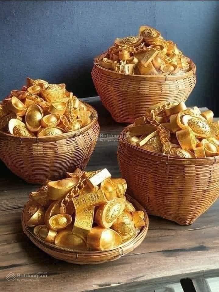 Nhà 3 tầng. lô đất nằm trục chính đường lê văn hiến. trung tâm thành phố đà nẵng. gần cầu tiên sơn