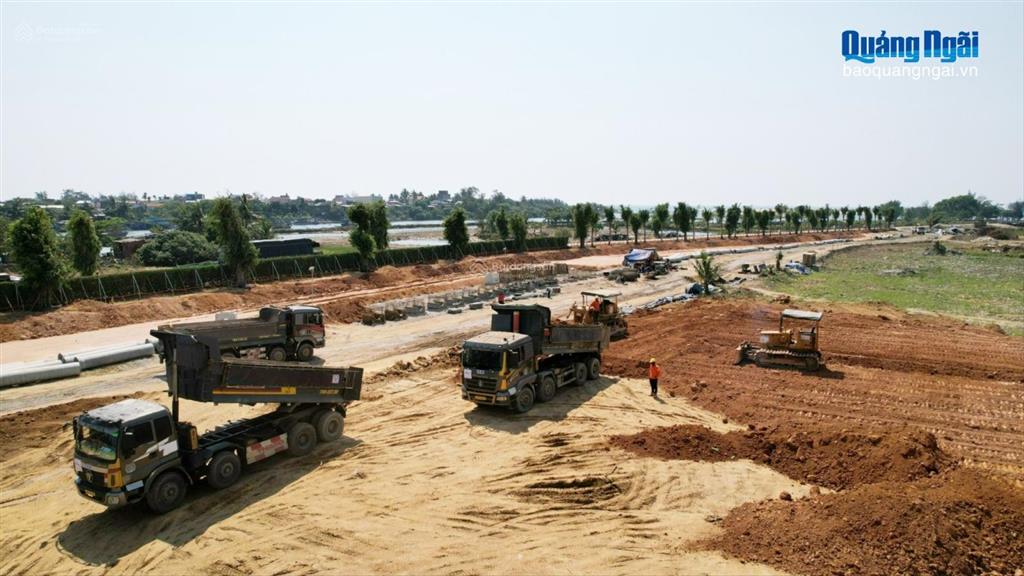 Coastal quảng ngãi  khu đô thị quốc tế đầu tiên tại quảng ngãi. chuẩn sống xanh giữa sông & biển