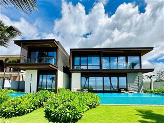 01 căn villa 760m2  3pn mặt biển hyatt regency hồ tràm sắp bàn giao. ko bắt buộc tg cho thuê