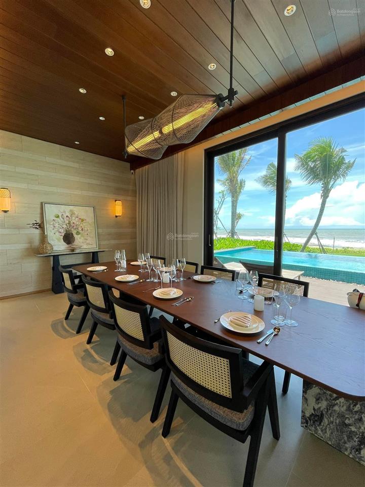 01 căn villa 760m2  3pn mặt biển hyatt regency hồ tràm sắp bàn giao. ko bắt buộc tg cho thuê