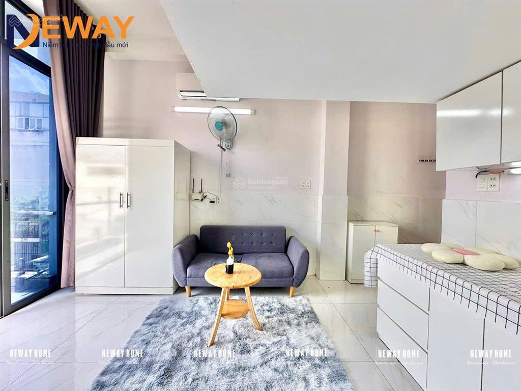 Căn hộ có gác mới 100% ngay chợ tân hương cửa sổ thoáng full nội thất