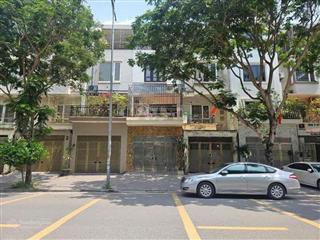 Siêu phẩm kinh doanh đường 24m ngay cột đồng hồ văn phú. mặt phố cửa quán lưu lượng giao thông lớn