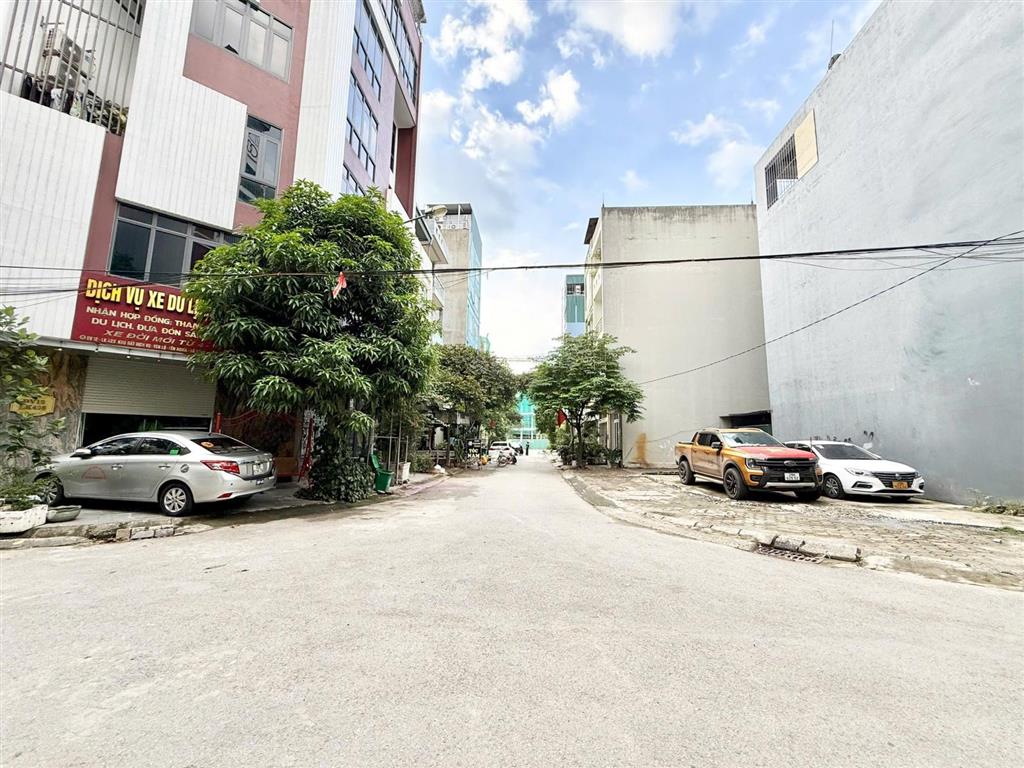 Hiếm có mảnh đất dv khu d yên nghĩa sát kđt đô nghĩa, công viên cây đàn. 50m2 ko lỗi gì, 9.2 tỷ