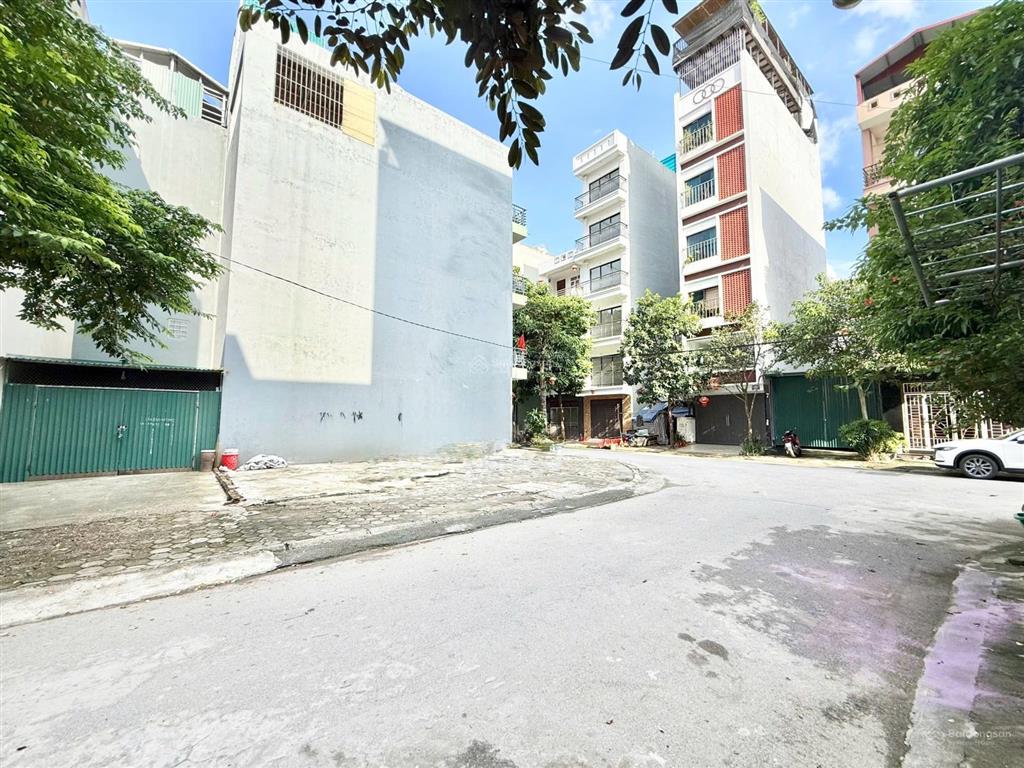 Hiếm có mảnh đất dv khu d yên nghĩa sát kđt đô nghĩa, công viên cây đàn. 50m2 ko lỗi gì, 9.2 tỷ