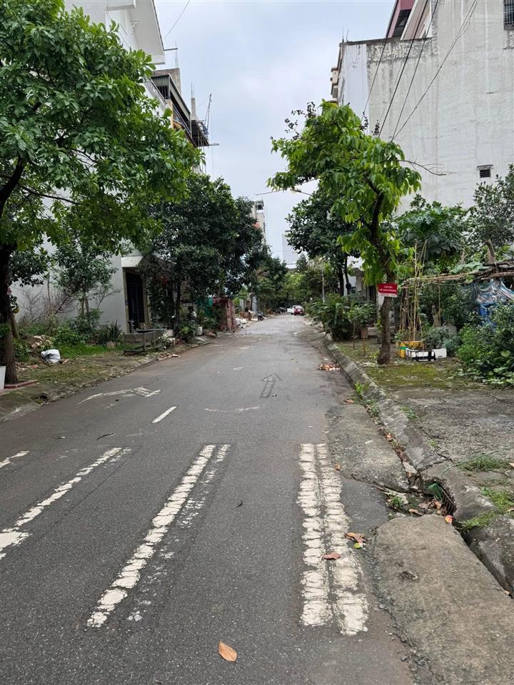 Lô đất khu b dịch vụ yên nghĩa, không lỗi phong thủy , giá cực chất chỉ với 11,5 tỷ, 50m2