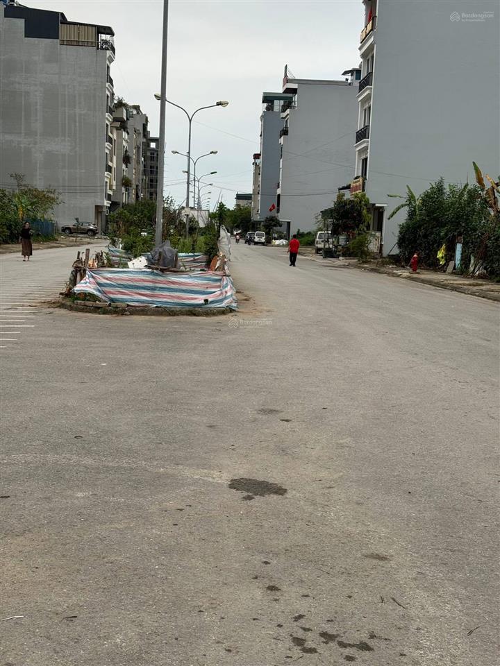 Lô đất khu b dịch vụ yên nghĩa, không lỗi phong thủy , giá cực chất chỉ với 11,5 tỷ, 50m2