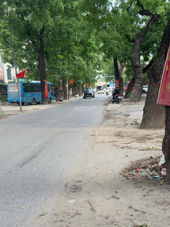 Vị trí kinh doanh đẳng cấp nhất dịch vụ yên nghĩa. mặt đường hàng cây đường 36m cửa ngõ vào kđt yn
