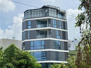 Căn góc 7 tầng thang máy dân xây mới đầy đủ nội thất đẹp. khu c dịch vụ yên nghĩa
