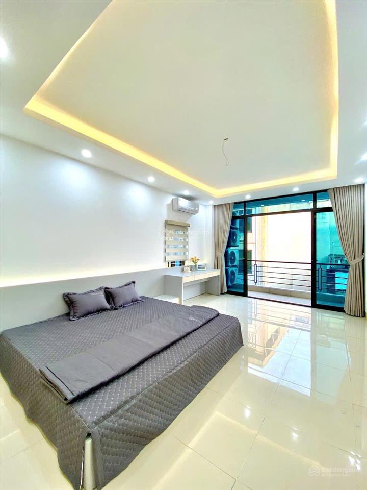 Nhà 7 tầng thang máy mới hoàn thiện đầy đủ nội thất xịn sò. dịch vụ la khê ngay ngã tư lê trọng tân