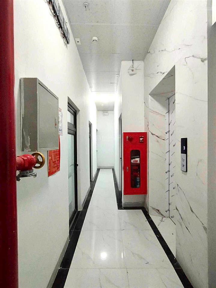 Chỉ 160 triệu/m2. căn góc chdv tại geleximco lê trọng tấn, hà đông, 160m2 30 pkk 120 triệu/m2 6%