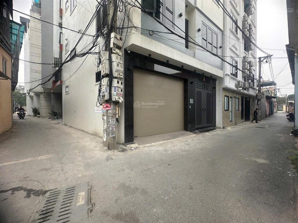 Chỉ 200 triệu m2. toà chdv đường ô tô tránh tại geleximco hà đông, 140m2 25 pkk 120 triệu 6%