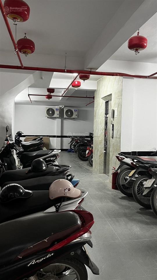 Tòa chdv yên xá. 7 tầng 68m2 22 phòng khép kín. doanh thu 100 triệu tháng 7%